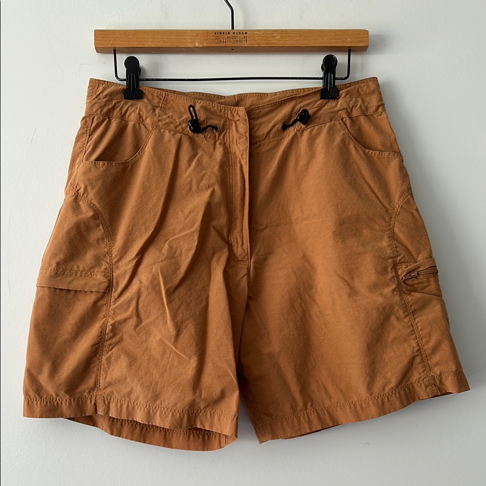 Allegheny Trail|Adjustable Waist Tan shorts- cinch string sz 10